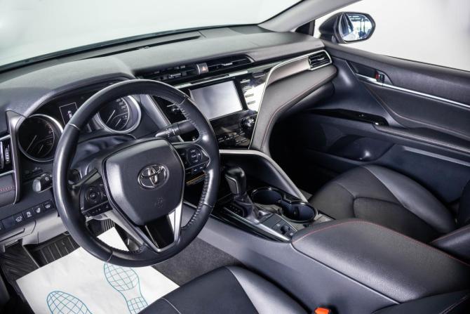 Toyota Camry VIII (XV70) с пробегом 2021 года, цена 2 999 000 рублей, 96000 км, седан, Автокод Объявления