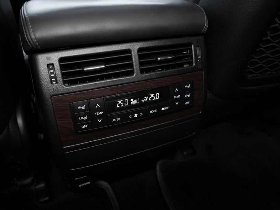 Toyota Land Cruiser 200 Series Рестайлинг 2 Москва  - изображение 14