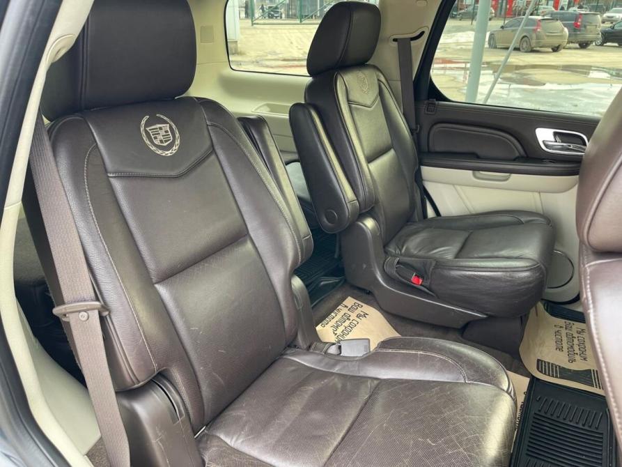 Cadillac Escalade III Тула  - изображение 19
