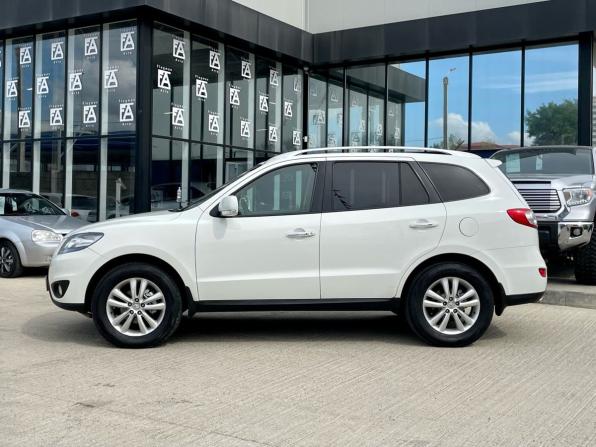 Hyundai Santa Fe II Рестайлинг с пробегом 2010 года, цена 1 330 000 рублей, 196351 км, внедорожник, Автокод Объявления