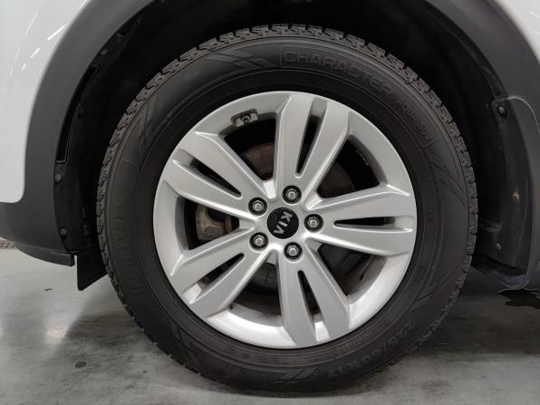 Kia Sportage IV Рестайлинг с пробегом 2018 года, цена 1 690 000 рублей, 244763 км, внедорожник, Автокод Объявления