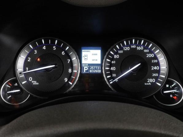 Infiniti M IV с пробегом 2012 года, цена 1 399 000 рублей, 257731 км, седан, Автокод Объявления