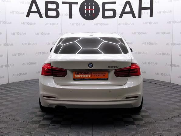 BMW 3 серии VI (F3x) Рестайлинг с пробегом 2016 года, цена 1 649 000 рублей, 255000 км, седан, Автокод Объявления