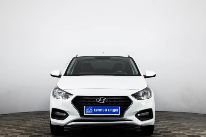Hyundai Solaris II с пробегом 2017 года, цена 749 000 рублей, 273000 км, седан, Автокод Объявления