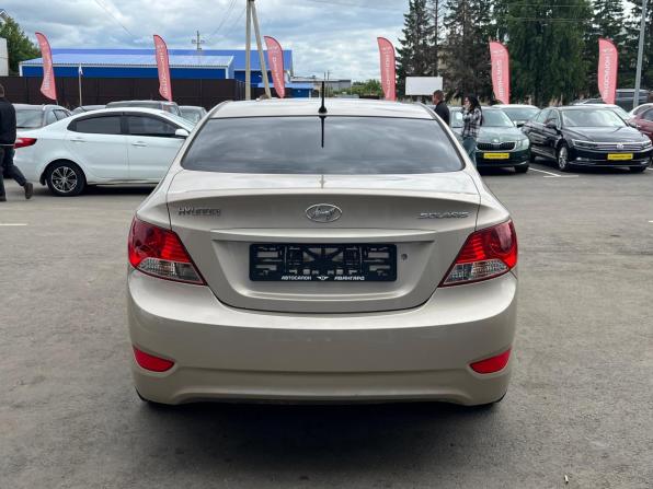 Hyundai Solaris I с пробегом 2013 года, цена 770 000 рублей, 130710 км, седан, Автокод Объявления