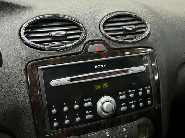 Ford Focus II с пробегом 2007 года, цена 350 000 рублей, 256626 км, хэтчбек, Автокод Объявления