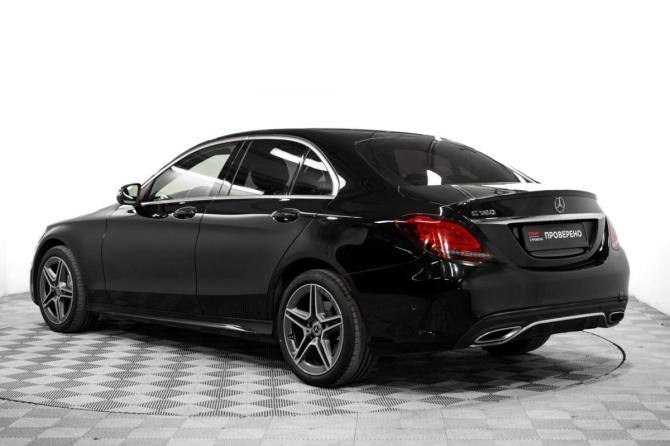 Mercedes-Benz C-Класс IV (W205) Рестайлинг с пробегом 2019 года, цена 3 200 000 рублей, 82900 км, седан, Автокод Объявления