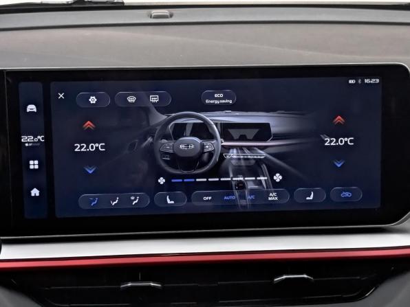 Geely Coolray I Рестайлинг с пробегом 2024 года, цена 2 065 000 рублей, 61236 км, внедорожник, Автокод Объявления