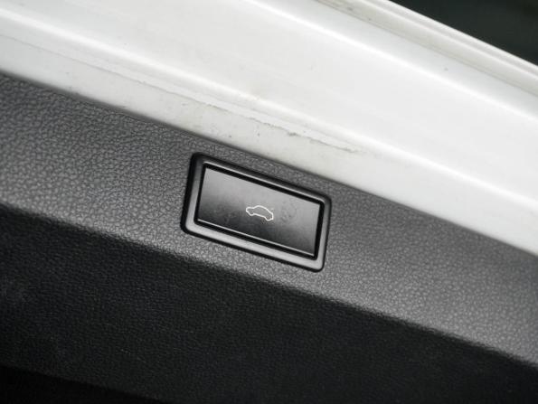 Skoda Karoq I с пробегом 2020 года, цена 2 195 000 рублей, 132857 км, внедорожник, Автокод Объявления