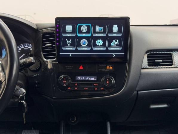 Mitsubishi Outlander III Рестайлинг 2 с пробегом 2015 года, цена 1 804 000 рублей, 88700 км, внедорожник, Автокод Объявления