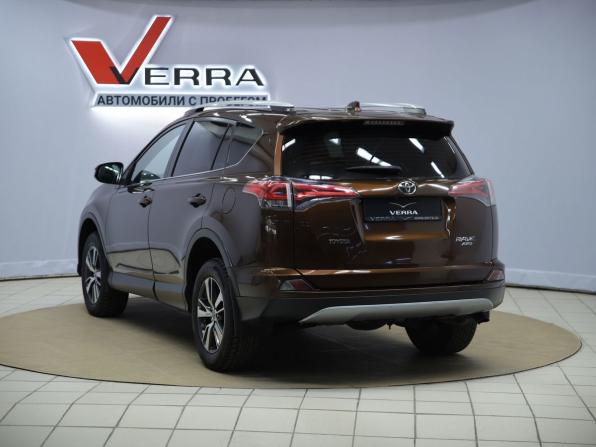 Toyota RAV4 IV (XA40) Рестайлинг с пробегом 2016 года, цена 2 030 000 рублей, 197290 км, внедорожник, Автокод Объявления