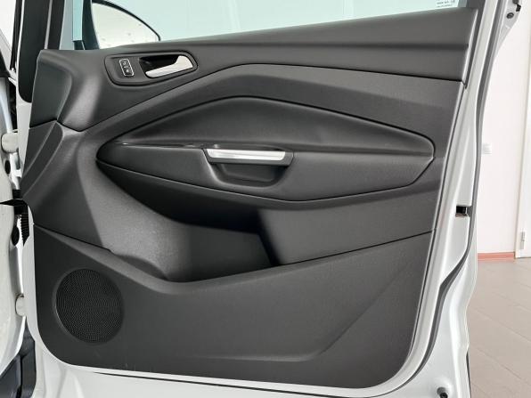 Ford Kuga II с пробегом 2014 года, цена 1 230 000 рублей, 137131 км, внедорожник, Автокод Объявления