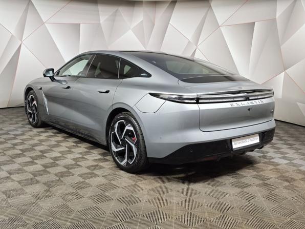 Exeed Exlantix ES с пробегом 2025 года, цена 4 675 000 рублей, 684 км, седан, Автокод Объявления