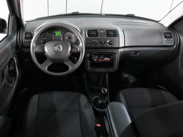 Skoda Roomster I Рестайлинг с пробегом 2013 года, цена 750 000 рублей, 161436 км, компактвэн, Автокод Объявления