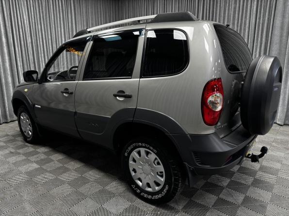Chevrolet Niva I Рестайлинг с пробегом 2012 года, цена 550 000 рублей, 125639 км, внедорожник, Автокод Объявления