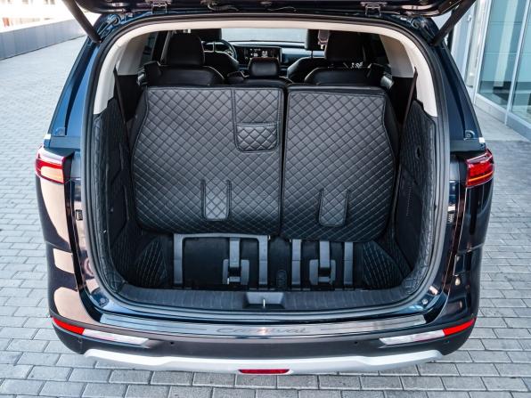 Kia Carnival IV с пробегом 2021 года, цена 2 940 000 рублей, 181763 км, минивэн, Автокод Объявления