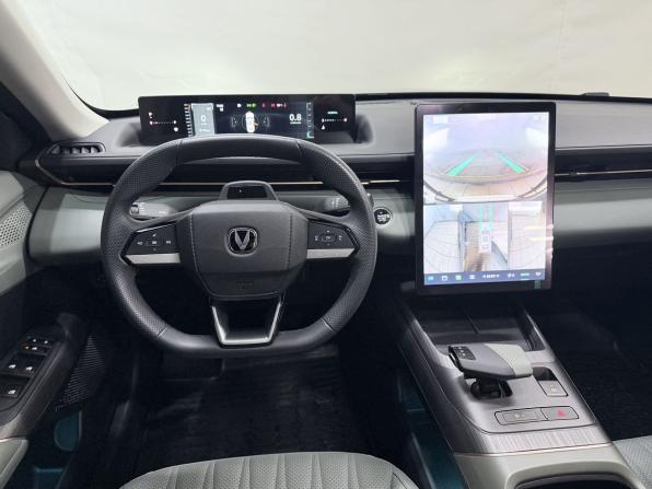 Changan Lamore с пробегом 2024 года, цена 1 990 000 рублей, 45648 км, седан, Автокод Объявления