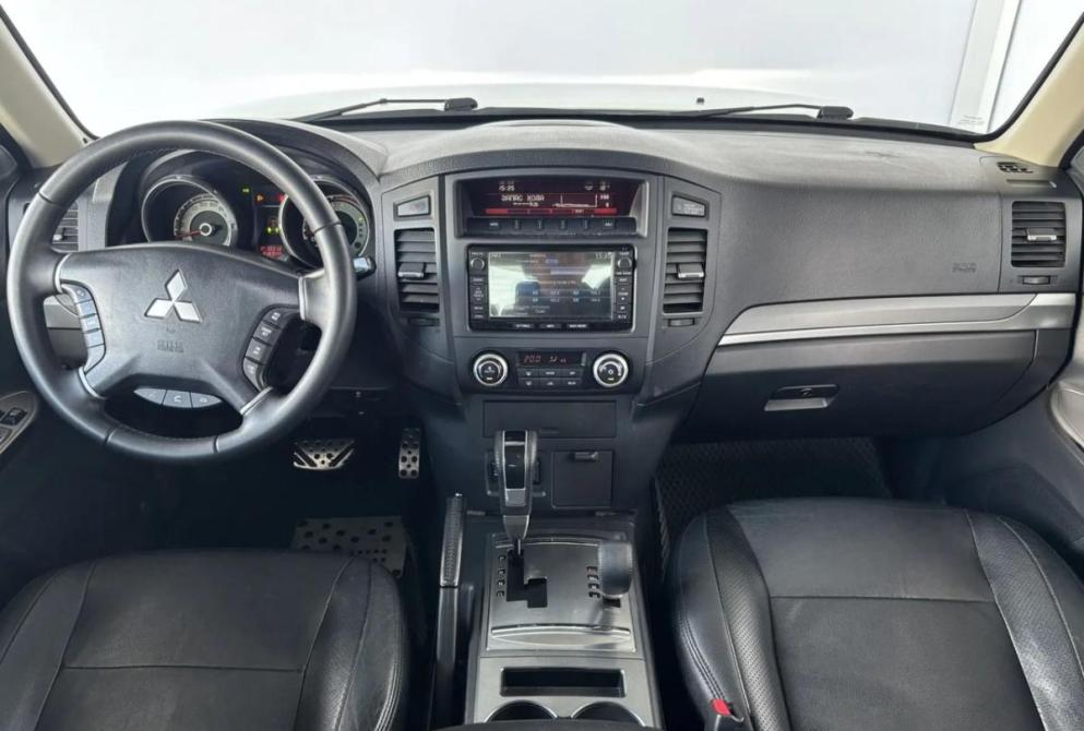 Mitsubishi Pajero IV Рестайлинг 2 Киров  - изображение 13
