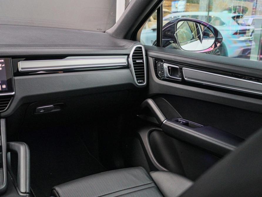 Porsche Cayenne III Москва  - изображение 25