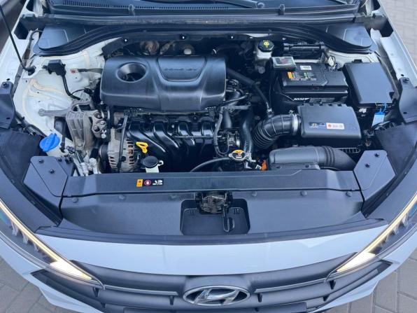 Hyundai Elantra VI (AD) с пробегом 2020 года, цена 1 749 000 рублей, 113000 км, седан, Автокод Объявления