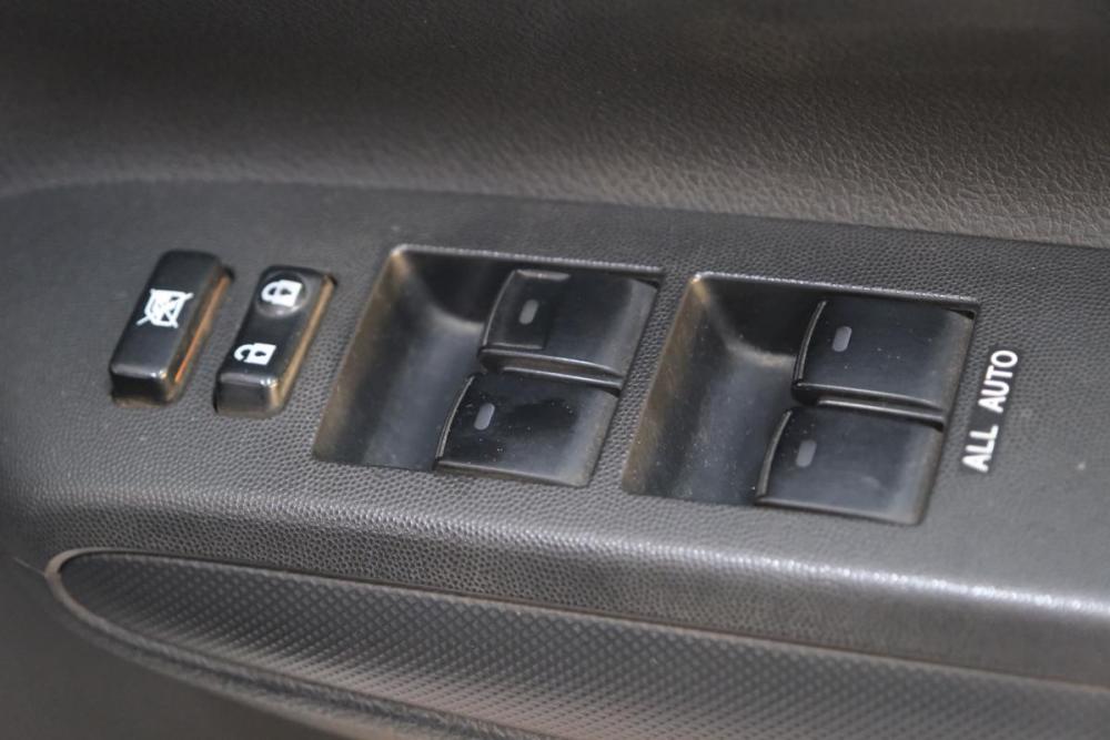 Toyota Wish II Омск  - изображение 9