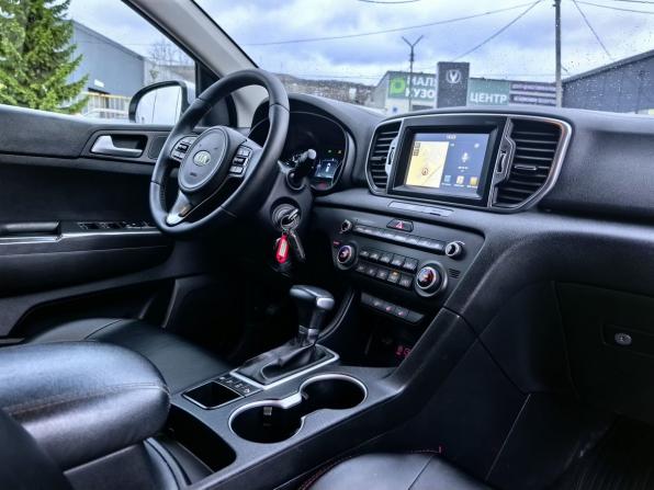 Kia Sportage IV с пробегом 2017 года, цена 1 859 000 рублей, 130000 км, внедорожник, Автокод Объявления
