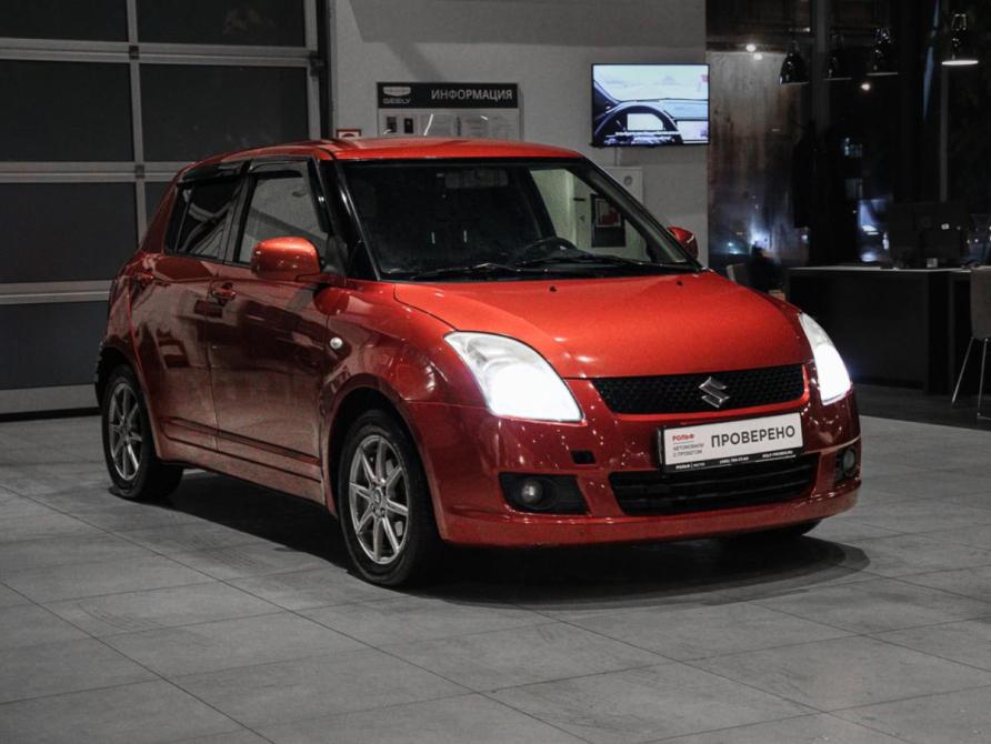 Suzuki Swift III Москва  - изображение 3