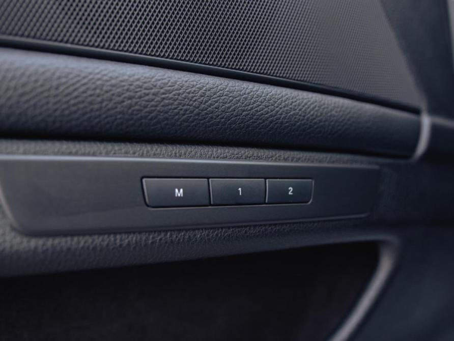 BMW 5 серии VI (F10/F11/F07) Рестайлинг Санкт-Петербург  - изображение 37