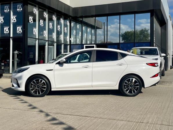 JAC J7 I с пробегом 2023 года, цена 1 227 000 рублей, 64780 км, лифтбек, Автокод Объявления