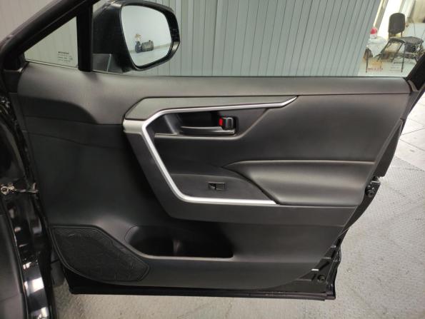 Toyota RAV4 V (XA50) с пробегом 2021 года, цена 2 773 000 рублей, 149382 км, внедорожник, Автокод Объявления