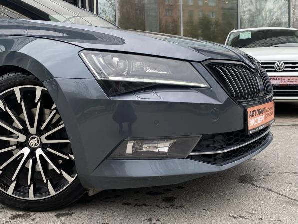 Skoda Superb III с пробегом 2018 года, цена 2 169 000 рублей, 124482 км, лифтбек, Автокод Объявления