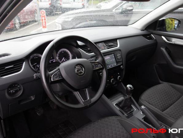 Skoda Octavia III (A7) Рестайлинг с пробегом 2017 года, цена 1 413 000 рублей, 100914 км, лифтбек, Автокод Объявления