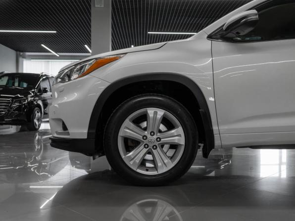 Toyota Highlander III (XU50) с пробегом 2014 года, цена 2 790 000 рублей, 259429 км, внедорожник, Автокод Объявления