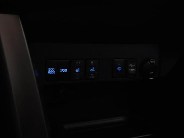 Toyota RAV4 IV (XA40) с пробегом 2014 года, цена 2 377 090 рублей, 96771 км, внедорожник, Автокод Объявления
