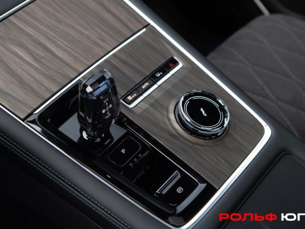 Geely Monjaro I Рестайлинг с пробегом 2025 года, цена 3 548 000 рублей, 22605 км, внедорожник, Автокод Объявления