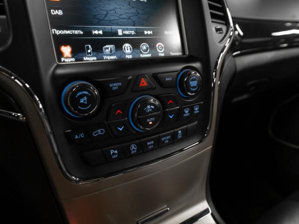 Jeep Grand Cherokee IV (WK2) Рестайлинг с пробегом 2016 года, цена 2 890 000 рублей, 183307 км, внедорожник, Автокод Объявления