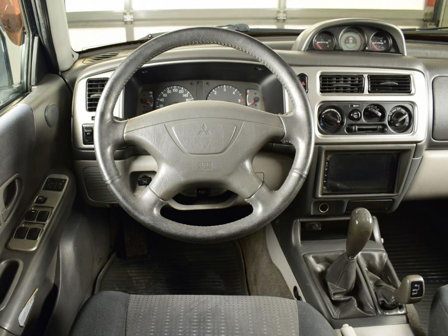 Mitsubishi Pajero Sport I Рестайлинг Кемерово  - изображение 8