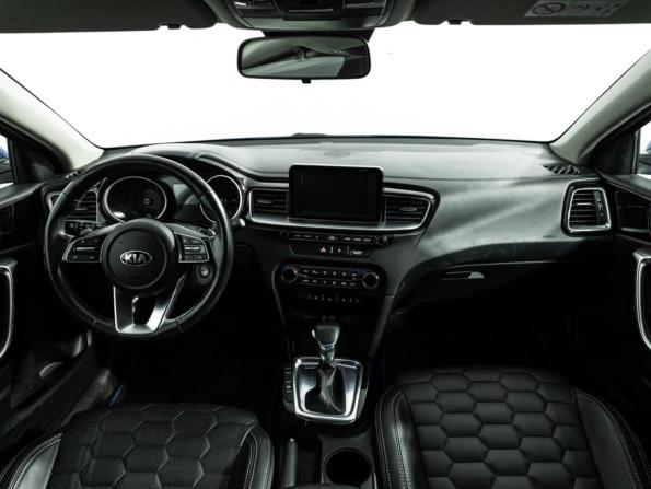 Kia Ceed III с пробегом 2019 года, цена 1 549 700 рублей, 109501 км, хэтчбек, Автокод Объявления