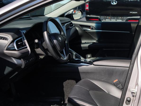 Toyota Camry VIII (XV70) Рестайлинг с пробегом 2022 года, цена 3 450 000 рублей, 66359 км, седан, Автокод Объявления