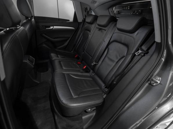 Audi Q5 I (8R) Рестайлинг с пробегом 2013 года, цена 1 845 000 рублей, 202300 км, внедорожник, Автокод Объявления