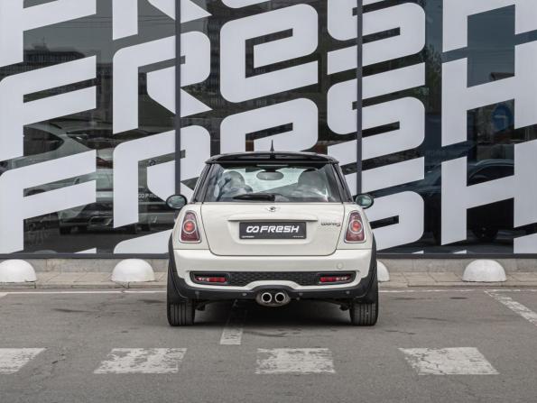 Mini Hatch II (R56) Рестайлинг с пробегом 2010 года, цена 1 160 000 рублей, 165776 км, хэтчбек, Автокод Объявления