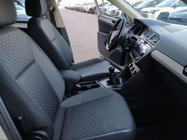 Volkswagen Tiguan II с пробегом 2018 года, цена 2 069 000 рублей, 80326 км, внедорожник, Автокод Объявления