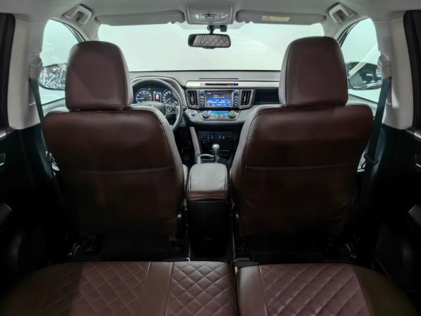 Toyota RAV4 IV (XA40) Рестайлинг с пробегом 2018 года, цена 2 650 000 рублей, 116702 км, внедорожник, Автокод Объявления