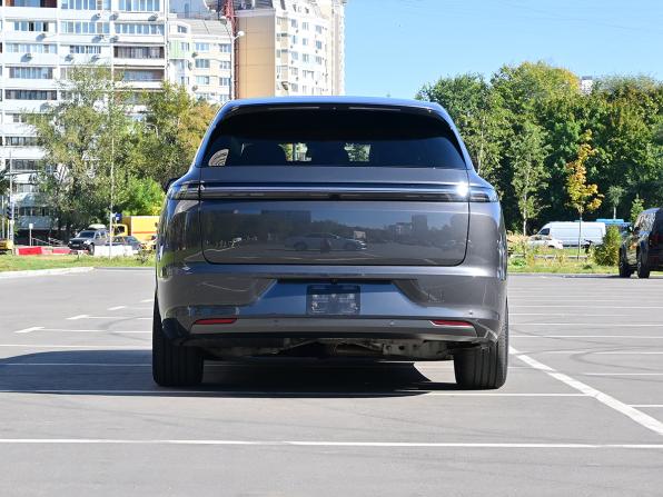 Li Auto (Lixiang) L7 I с пробегом 2023 года, цена 5 990 000 рублей, 37000 км, внедорожник, Автокод Объявления