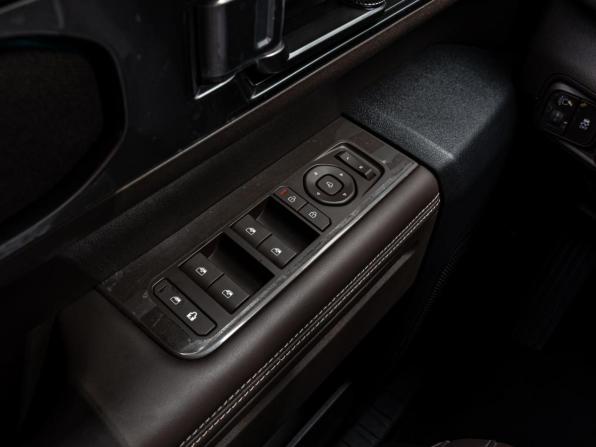 Kia Tasman с пробегом 2025 года, цена 5 990 000 рублей, 2047 км, offers.body_type.unknown, Автокод Объявления