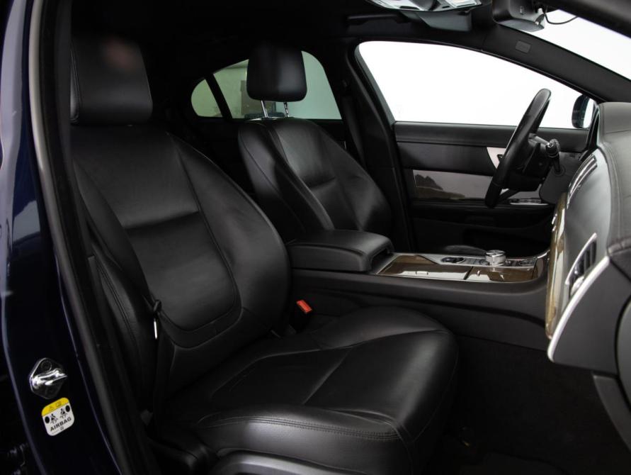 Jaguar XF I Рестайлинг Санкт-Петербург  - изображение 12
