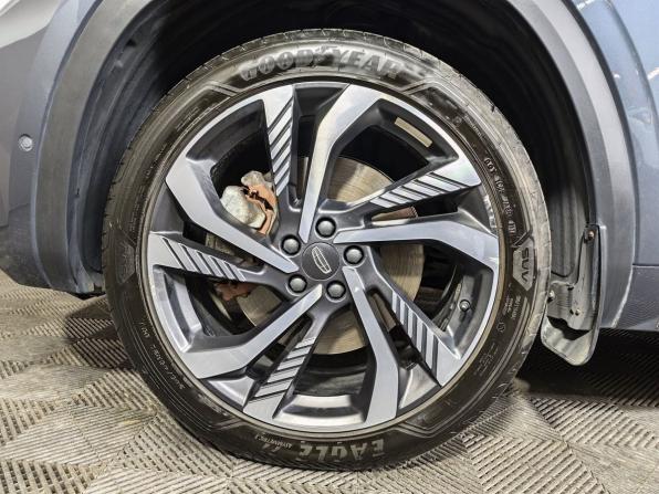 Geely Monjaro I с пробегом 2024 года, цена 3 743 000 рублей, 30100 км, внедорожник, Автокод Объявления
