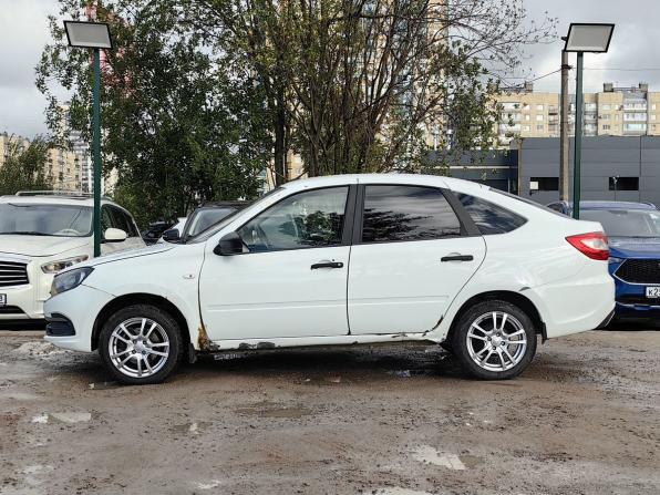 Lada (ВАЗ) Granta I Рестайлинг с пробегом 2019 года, цена 389 000 рублей, 256000 км, хэтчбек, Автокод Объявления