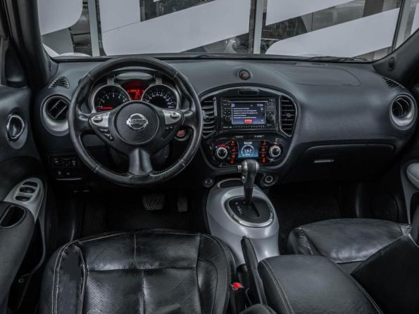 Nissan Juke I с пробегом 2012 года, цена 1 007 000 рублей, 260313 км, внедорожник, Автокод Объявления