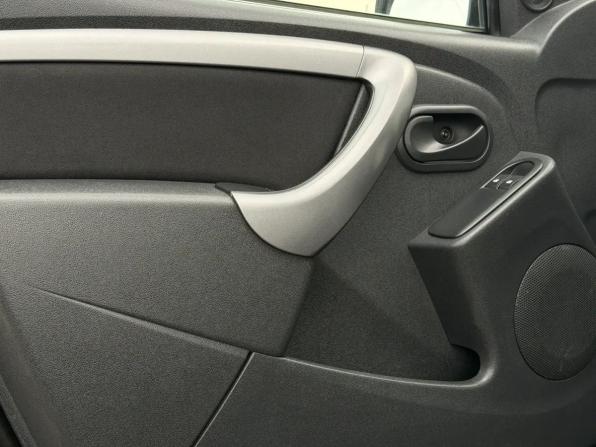 Renault Duster I с пробегом 2013 года, цена 1 038 000 рублей, 117800 км, внедорожник, Автокод Объявления